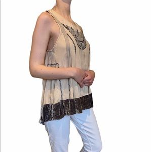 Embroidered Detail on Silver and Cream Top